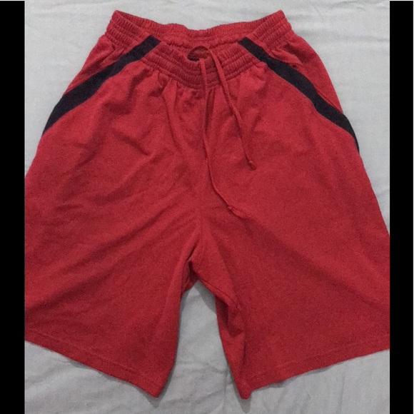 Under Armour basketball shorts in Good condition - Picture 8 of 12
